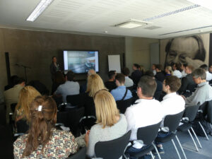 2. INNOlounge Image03